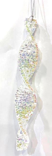 Χριστουγεννιάτικο πλαστικό δάκρυ ιριδίζον 23εκ από την εταιρία Epilegin. Χριστουγεννιάτικο πλαστικό δάκρυ ιριδίζον 23εκ από την εταιρία Epilegin.