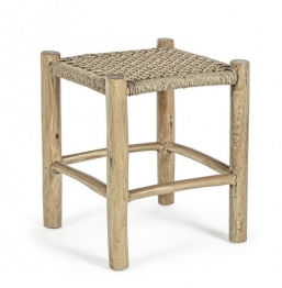 Σκαμπό Rattan Lampok Φυσικό 38x38x45cm από την εταιρία Epilegin. Σκαμπό Rattan Lampok Φυσικό 38x38x45cm από την εταιρία Epilegin.