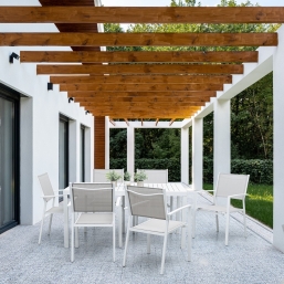 Τραπεζαρία Αλουμινίου 5τμχ Hilde White 1.50x0.80m από την εταιρία Epilegin. Τραπεζαρία Αλουμινίου 5τμχ Hilde White 1.50x0.80m από την εταιρία Epilegin.