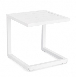 Coffee Table Hilde  Λευκό 40x40x40cm από την εταιρία Epilegin. Coffee Table Hilde  Λευκό 40x40x40cm από την εταιρία Epilegin.