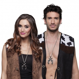 Αποκριάτικο κολλιέ με πιστόλια  από την εταιρία Epilegin. Αποκριάτικο κολλιέ με πιστόλια  από την εταιρία Epilegin.