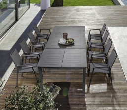 Τραπεζαρία Επεκ/μενη Αλουμινίου 7τεμ Konnor Dark Grey 1.60/2.40m από την εταιρία Epilegin. Τραπεζαρία Επεκ/μενη Αλουμινίου 7τεμ Konnor Dark Grey 1.60/2.40m από την εταιρία Epilegin.