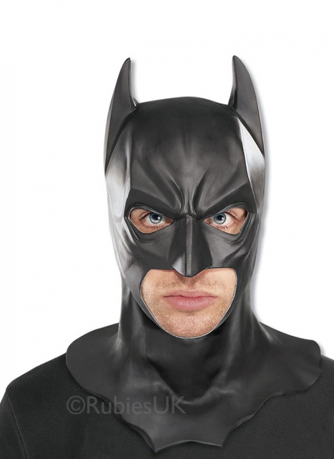  ����������� ����� latex full face "Batman" ��� ��� ������� Epilegin. 
