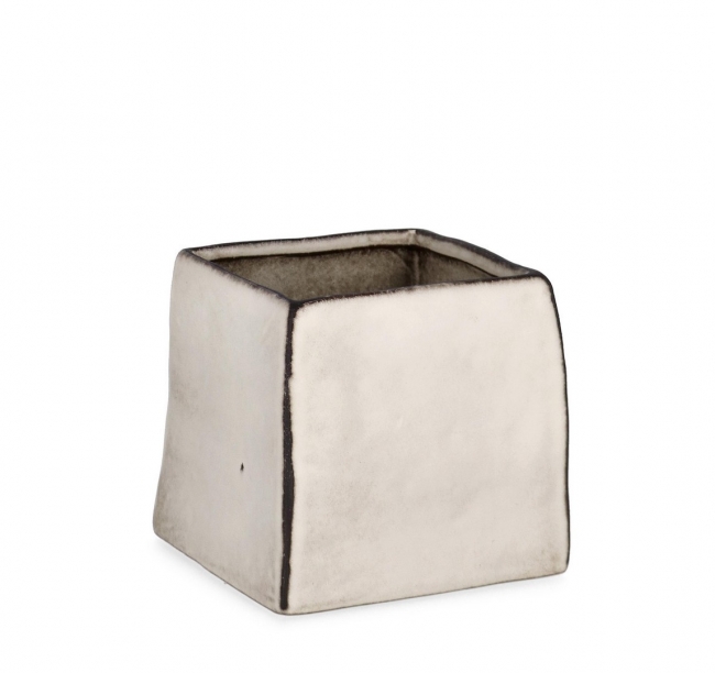  �������� ���� "Nikos" ����� 15x15x14cm ��� ��� ������� Epilegin. 