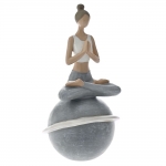   polyresin   yoga 12.5x11.5x24.5EK 