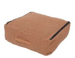 Διακοσμητικό μαξιλάρι 60X60X20Cm από την εταιρία Epilegin. Διακοσμητικό μαξιλάρι 60X60X20Cm από την εταιρία Epilegin.