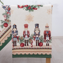  Runner Nutcrackers    Epilegin.