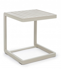 Τραπεζάκι Αλουμινίου Konnor Rastin 40Χ40cm από την εταιρία Epilegin. Τραπεζάκι Αλουμινίου Konnor Rastin 40Χ40cm από την εταιρία Epilegin.