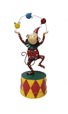 Χριστουγεννιάτικη διακοσμητική μαιμού ζογκλέρ 71εκ από την εταιρία Epilegin. Χριστουγεννιάτικη διακοσμητική μαιμού ζογκλέρ 71εκ από την εταιρία Epilegin.