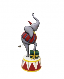 Χριστουγεννιάτικος διακοσμητικός ελέφαντας 101εκ από την εταιρία Epilegin. Χριστουγεννιάτικος διακοσμητικός ελέφαντας 101εκ από την εταιρία Epilegin.
