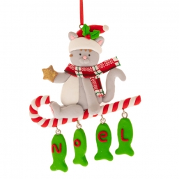 Χριστουγεννιάτικο polyresin κρεμαστό στολίδι Γατούλα σε ζαχαρωτό 9x10,5εκ από την εταιρία Epilegin. Χριστουγεννιάτικο polyresin κρεμαστό στολίδι Γατούλα σε ζαχαρωτό 9x10,5εκ από την εταιρία Epilegin.