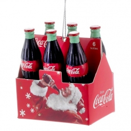 Χριστουγεννιάτικη κρεμαστή συσκευασία CocaCola 7εκ από την εταιρία Epilegin. Χριστουγεννιάτικη κρεμαστή συσκευασία CocaCola 7εκ από την εταιρία Epilegin.