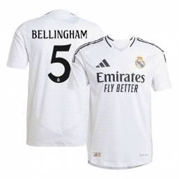 Στολή Ποδοσφαιριστή Galacticos No5 από την εταιρία Epilegin. Στολή Ποδοσφαιριστή Galacticos No5 από την εταιρία Epilegin.