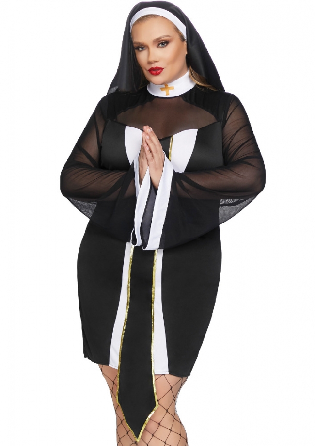    Twisted Sister Plus Size    Epilegin. 