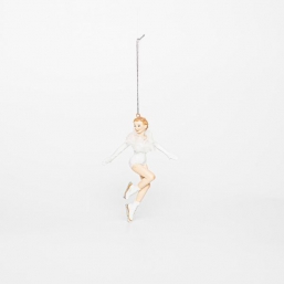    Ice Skater Girl  12,5    Epilegin.