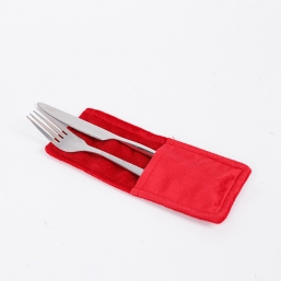 Χριστουγεννιάτικη Θήκη για Μαχαιροπίρουνο Βελούδο Κόκκινο 12x14.5cm από την εταιρία Epilegin. Χριστουγεννιάτικη Θήκη για Μαχαιροπίρουνο Βελούδο Κόκκινο 12x14.5cm από την εταιρία Epilegin.