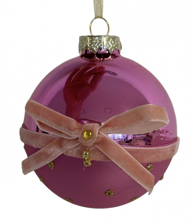  Χριστουγεννιάτικη γυάλινη μπάλα με βελούδινο φιόγκο ροζ  χρώμα 8εκ από την εταιρία Epilegin. 