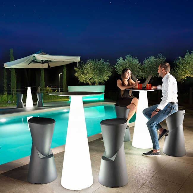   Bar Lyxo Design "Dot Stool"  35x38x75cm    Epilegin. 