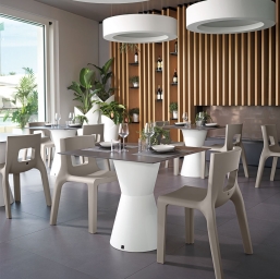   Lyxo Design The Dot Base   51x73 cm    Epilegin.