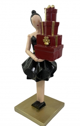   resin Lady with gifts 26    Epilegin.