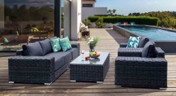 Σαλόνι Rattan 4pcs Rocabella Dark Grey από την εταιρία Epilegin. Σαλόνι Rattan 4pcs Rocabella Dark Grey από την εταιρία Epilegin.