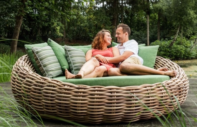  Rattan AppleBee Daybed Cocoon    Epilegin. 